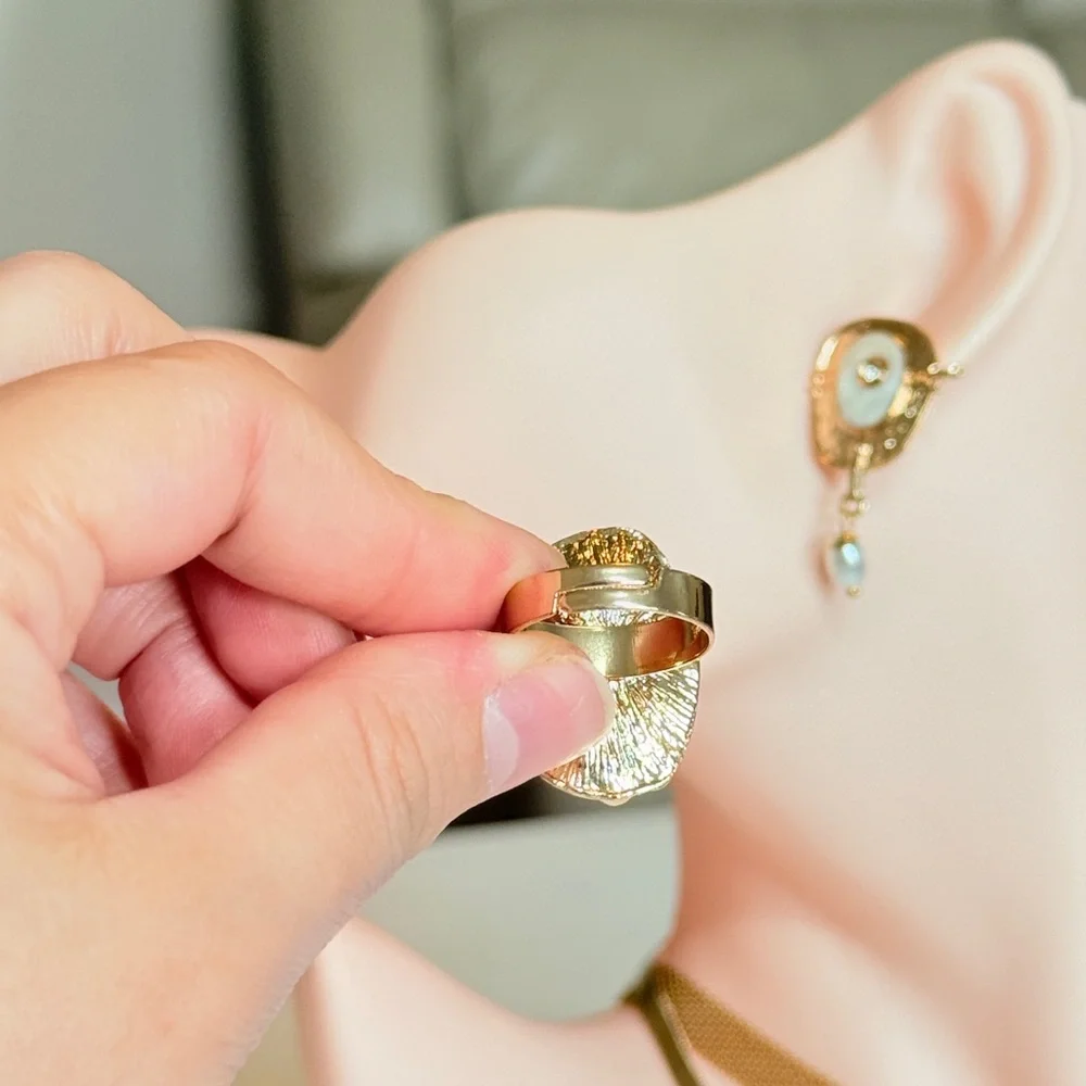 Gold Ring with White Baroque Pearl